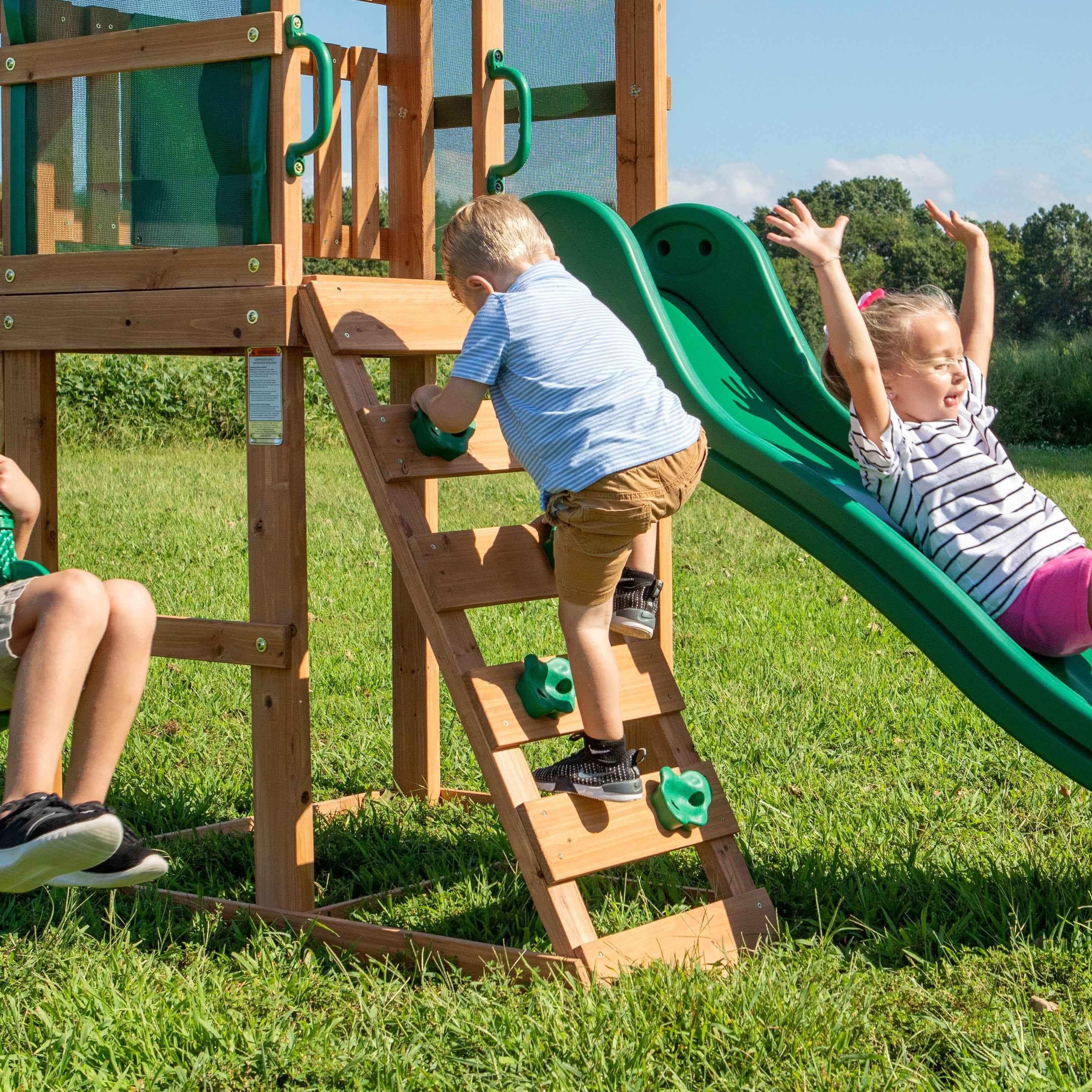 Backyard Discovery Buckley Hill Swing Set.